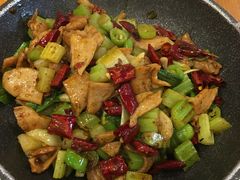 -苗小坛酸汤鱼(酒仙桥店)