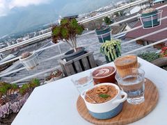 -唐咖精品咖啡(大理古城手冲店)