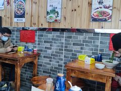 大堂-手擀菠菜面(西康路店)