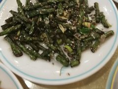 -鹤乡东北菜(崮山路店)