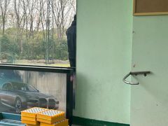-仙霞高尔夫练习场-停车场