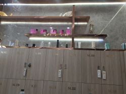 -Meng Lang 梦郎白金店
