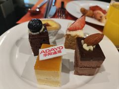 -惠州皇冠假日酒店·西餐厅·自助餐厅