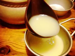 -小木屋米酒店总店