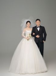 -Mu慕婚纱摄影·超级工作室