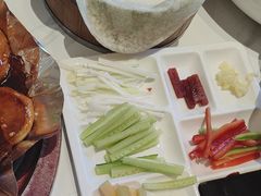 -梅利汴京烤鸭•开封豫菜地标店(东大街店)