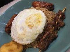 印尼炒饭-和平馆·地道港澳茶餐厅(西门口店)