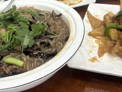 -东北风味思缘食府(对湖路店)