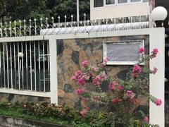 -宁曼路