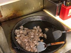 -二七友名焖子铺