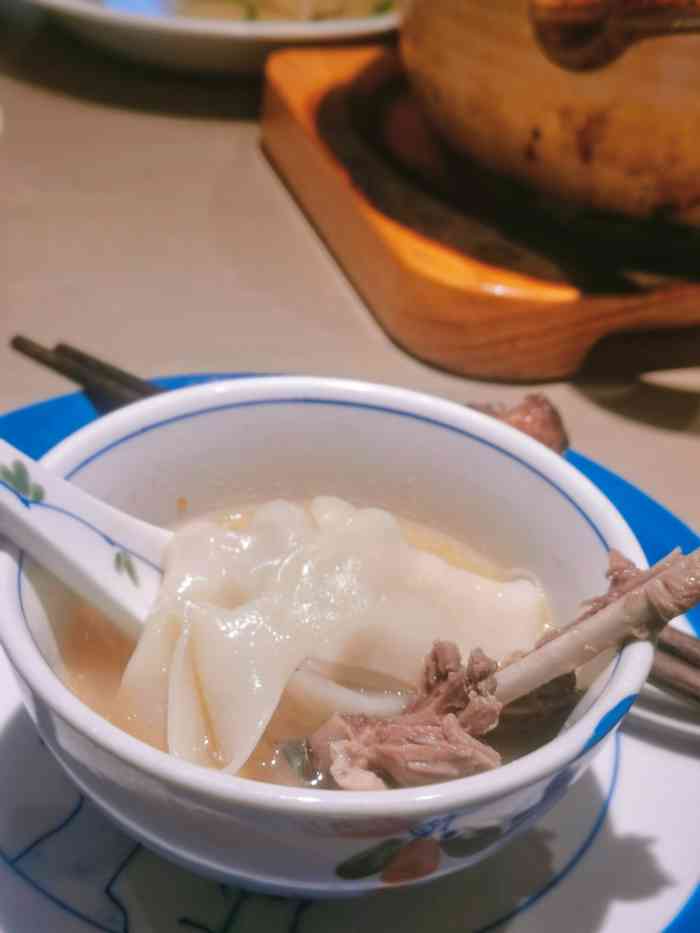 东大方·传统苏杭味(武康营盘店)