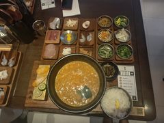 -银米·云南传统过桥米线(双廊黑金冠店)