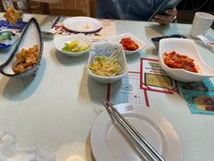 -益百岁牛尾汤(香山路店)