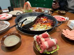-扎起市井老火锅(乐山总店)