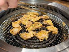 -明洞阿姨·韩式酱蟹烤肉·创意料理(三元桥店)