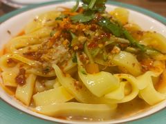 -清真·玛丽亚新疆菜主题餐厅(浙江中路店)