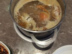 -锅儿欢海鲜火锅烤肉自助餐(东港凯虹店)