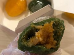 咸蛋黄肉酥青团礼盒装兑换券-肯德基(诸城市柏斯奇店)