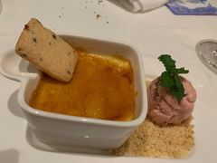 -龙虾酒吧扒房(宁波香格里拉店)