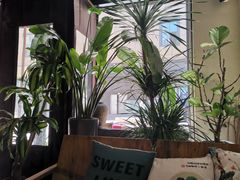 门面-八月美食小馆(银泰城总店)