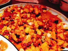 宫爆鸡丁-二姐家三个拿手菜·北塘海鲜·大馅锅贴王(成林道店)