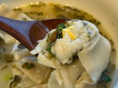 黄鱼馄饨-顶特勒·黄鱼馆·特色菜(上海大世界店)