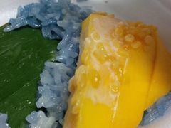 -芒果糯米饭摊子