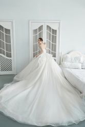 -MISS MIA 婚纱品牌馆