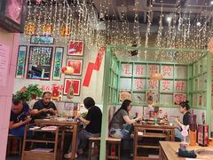 -巴卤社老火锅(财富店)