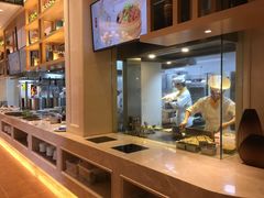 -锦粤宫·融合粤菜(上海金沙江店)