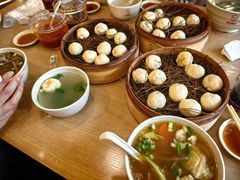 -佬钱湾仔(衣裳街店)