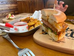 -Catch Bagel(芳草地店)