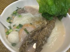 -正宗潮州鱼蛋粉(长寿西路店)
