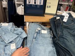 -Hollister(天环广场店)