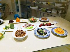 -燕坤食府