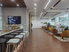 -上海宝宁宝马4S店