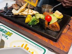 -豪客来牛排(雄峰城店)
