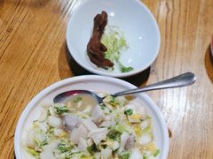 -新白鹿餐厅(百联中环店)