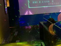 -宝岛甲壳虫KTV(蓝天路店)