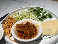 -关东小磨东北菜(漕河泾印象城店)