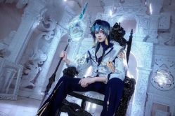 -星元素cosplay动漫摄影写真工作室