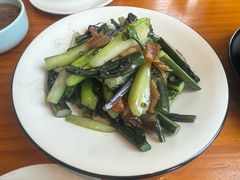 -莲餐厅·湖北菜·潜江小龙虾店(愚园路店)