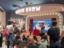 -奈尔宝家庭中心·亲子餐厅(北京东坝万达店)