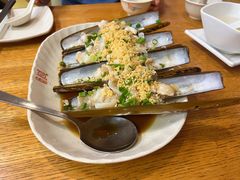 蒜茸粉丝蒸竹蛏-新海山海鲜餐馆