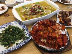 -乌镇那一年小院主题餐厅(甘泉西路店)
