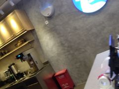 -瑞幸咖啡(丰盛町店)