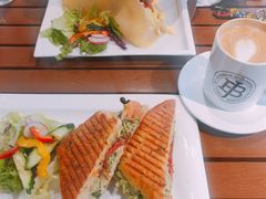 青酱鸡肉三明治-Jamaicablue Coffeeshop(中央广场店)