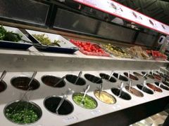 自助调料区-海底捞火锅(璞丽中心店)