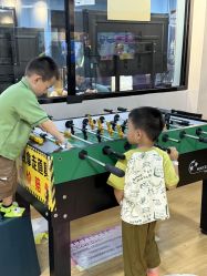 -飞吧潮玩运动蹦床游乐场