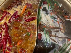 小鸳鸯菌汤-麻辣英雄重庆火锅(二城广场店)
